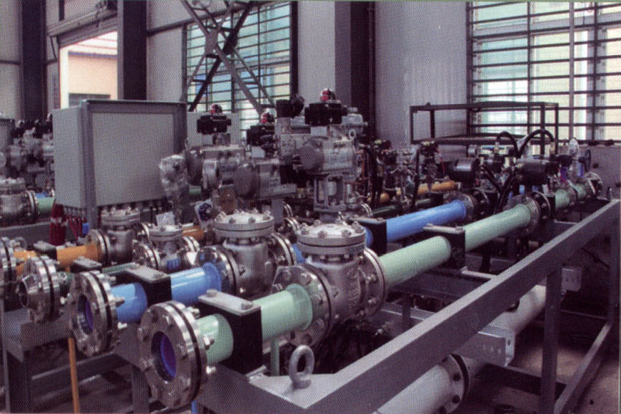 Instrument-integrated control valve station